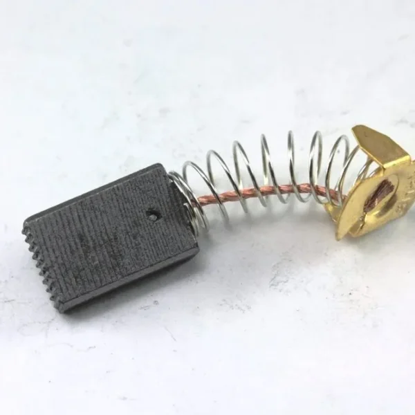 Эл. щетка 5,0х11,0х17,0  пружина, пятак-уши  для Makita СВ 302 (2 шт.), код 00003196
